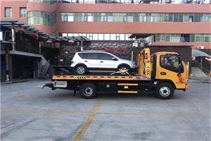 涿州汽车紧急补胎换胎救援